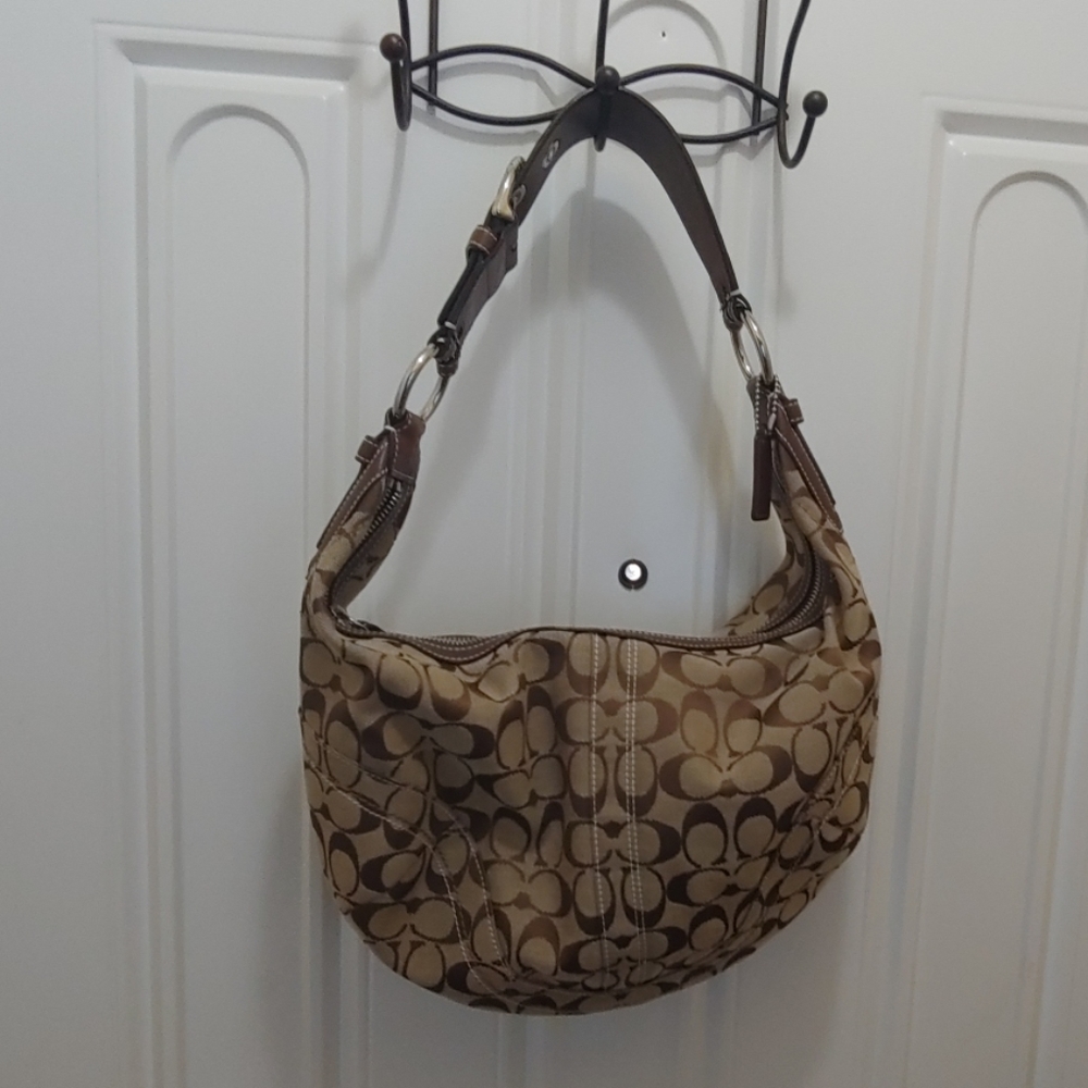 Coach shoulder bag